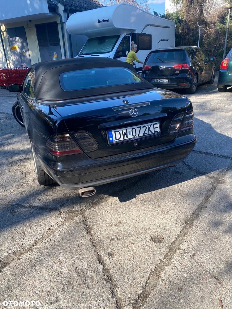 Mercedes-Benz CLK - 3