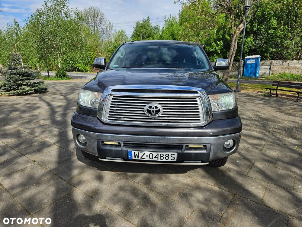 Toyota Tundra - 3