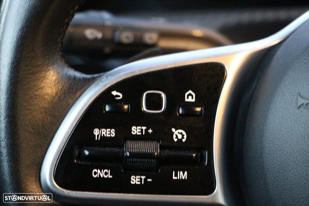 Mercedes-Benz CLA 250 e Shooting Brake Style Plus - 22