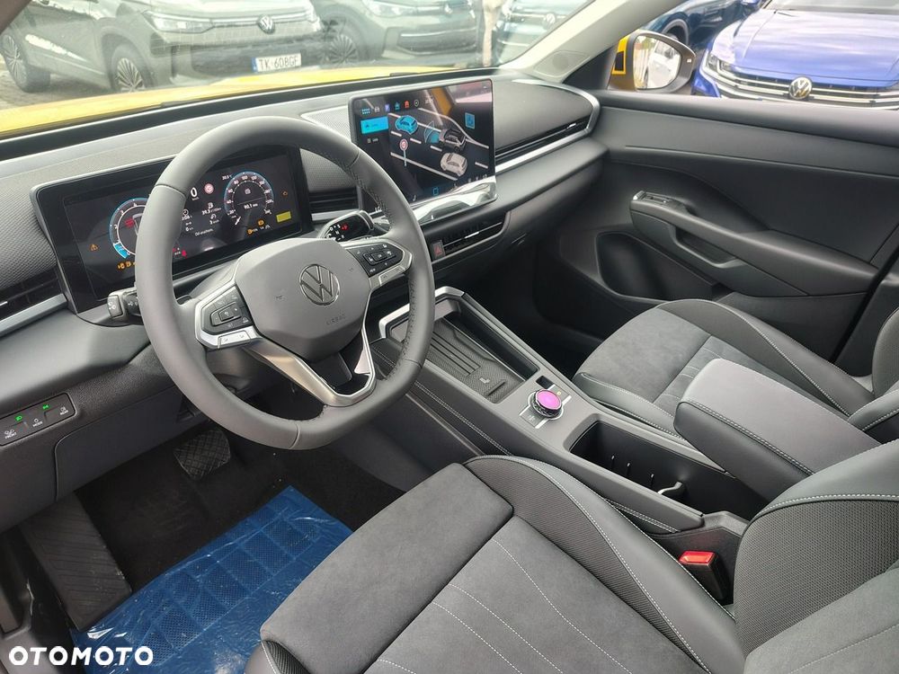 Volkswagen T-Roc 1.5 eTSI Style DSG - 8