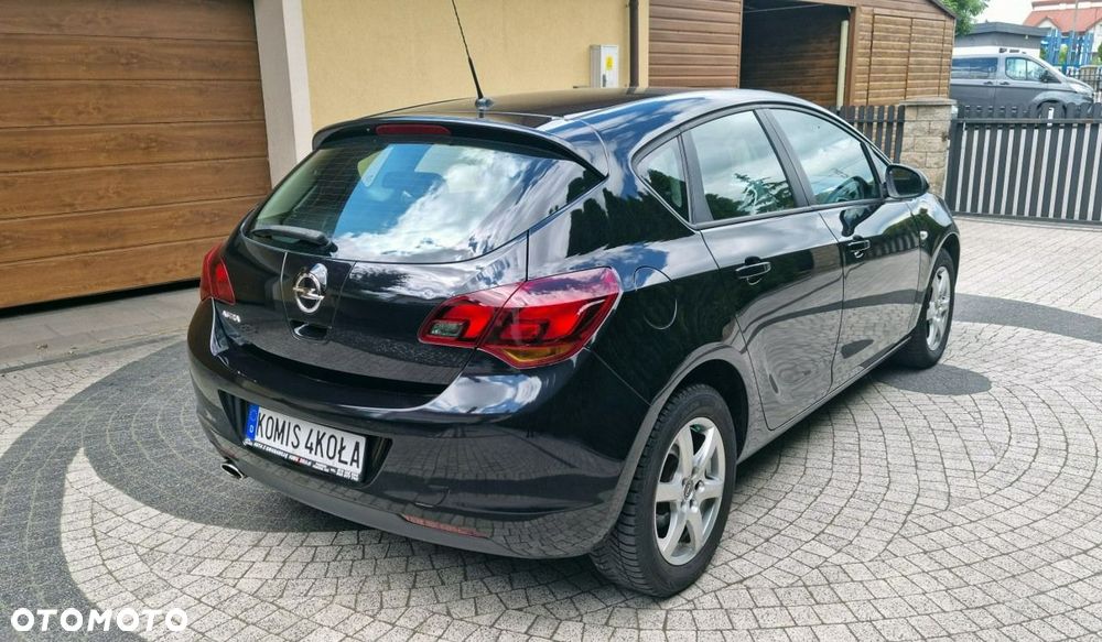 Opel Astra - 6