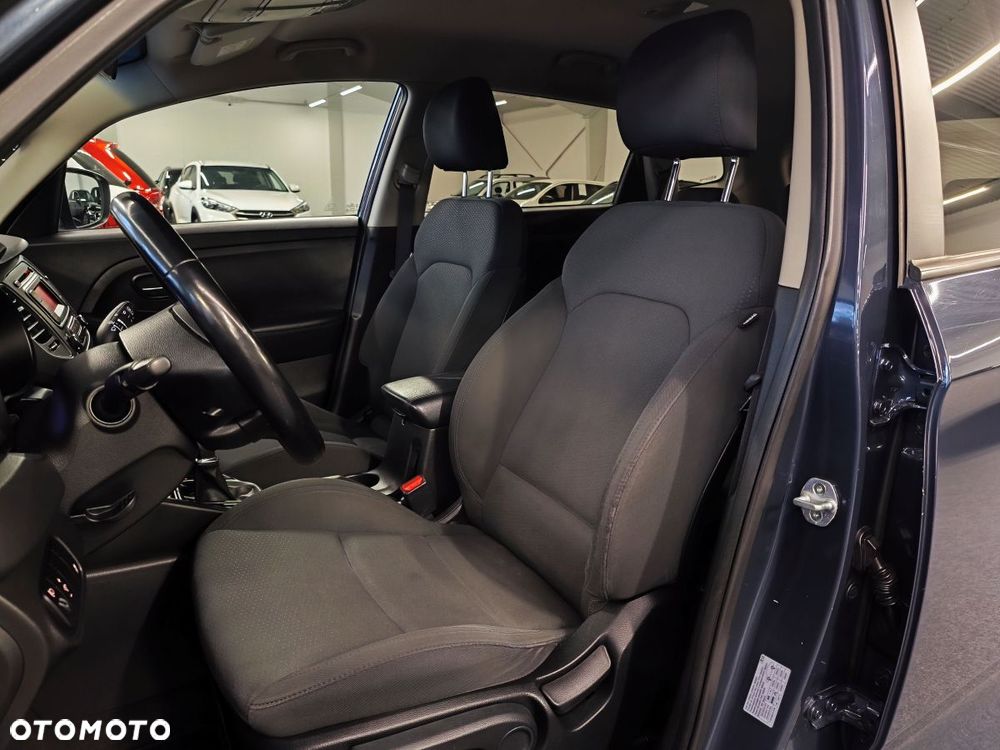 Kia Carens 1.6 GDI ISG Vision - 7