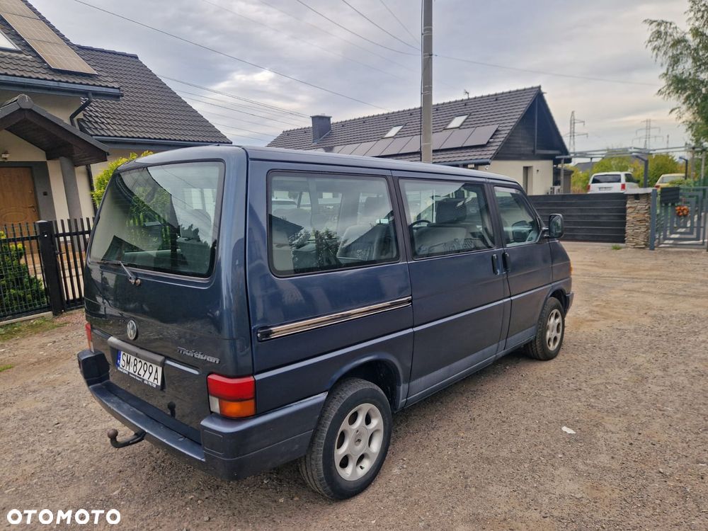 Volkswagen Multivan Standard - 1