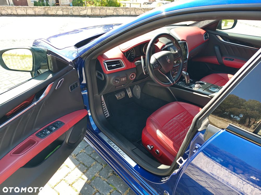 Maserati Ghibli Modena S Q4 - 18