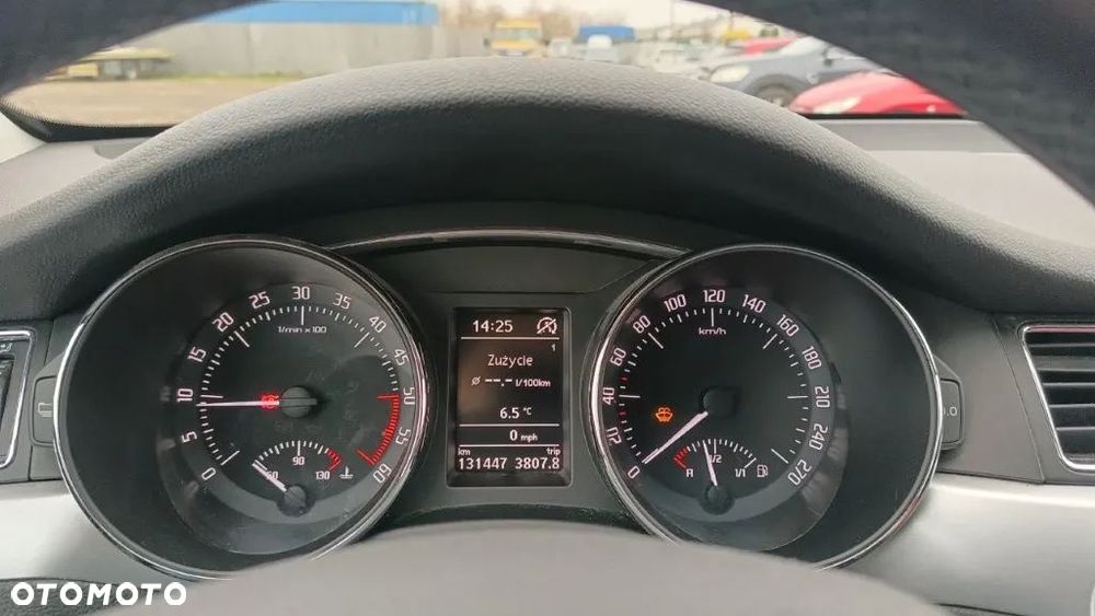 Skoda Superb 2.0 TDI Elegance - 12