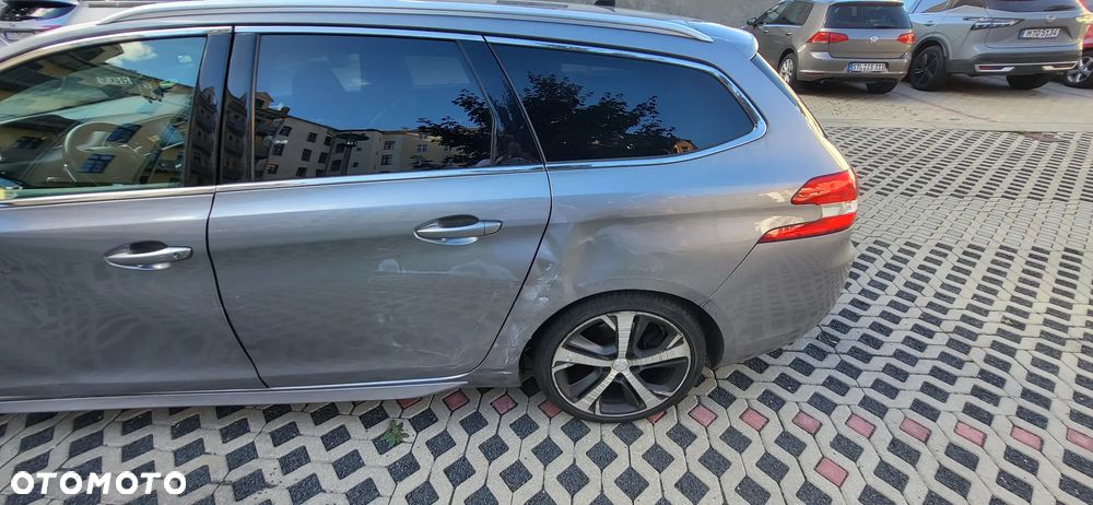 Peugeot 308 2018 photo 3