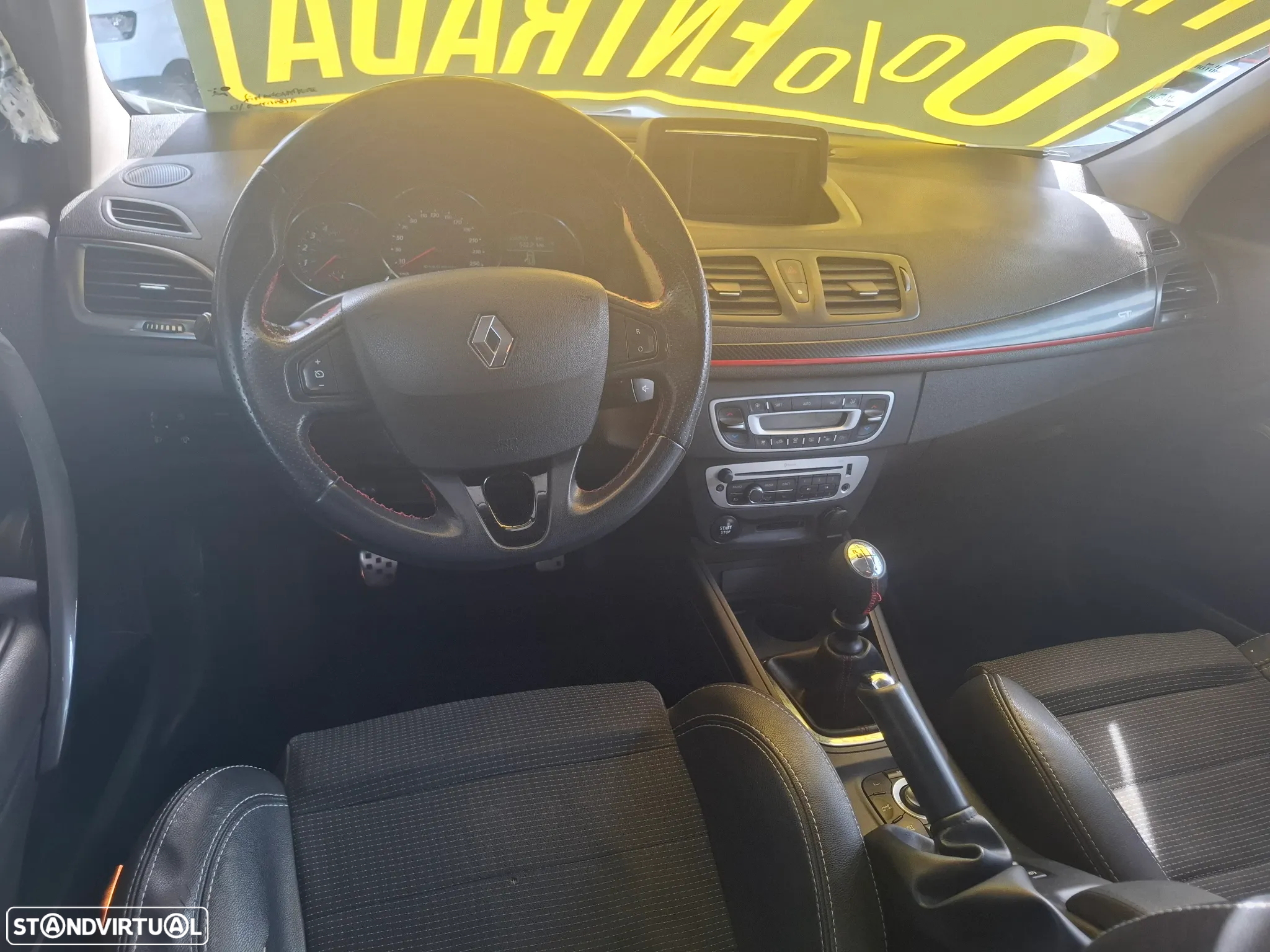Renault Mégane Sport Tourer 1.5 dCi GT Line SS - 10
