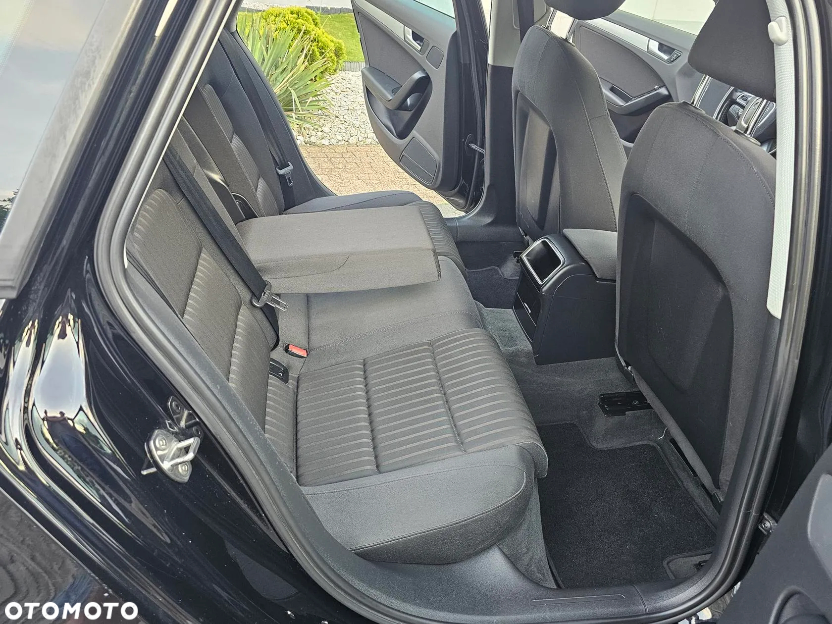 Audi A4 Avant 2.0 TDI DPF multitronic Ambiente - 15
