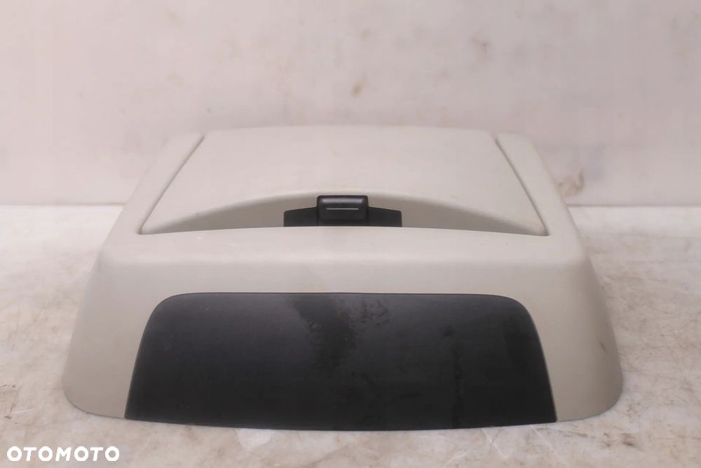 WYŚWIETLACZ MONITOR EKRAN DVD GRAND CHEROKEE WK - 1