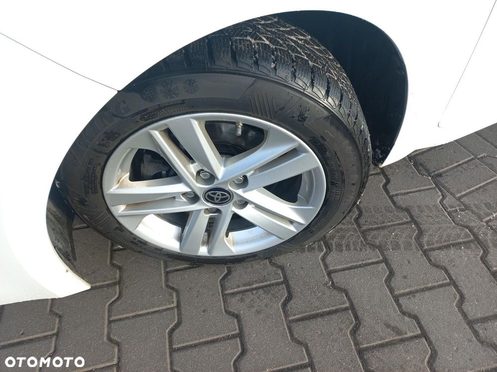 Toyota Corolla 1.8 Hybrid Comfort - 24