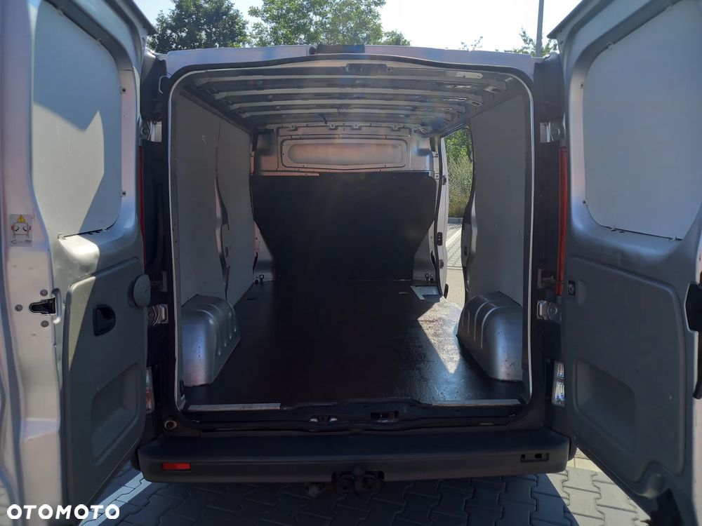Opel VIVARO - 17