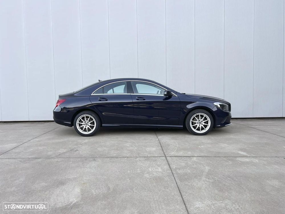 Mercedes-Benz CLA 180 d Urban - 8