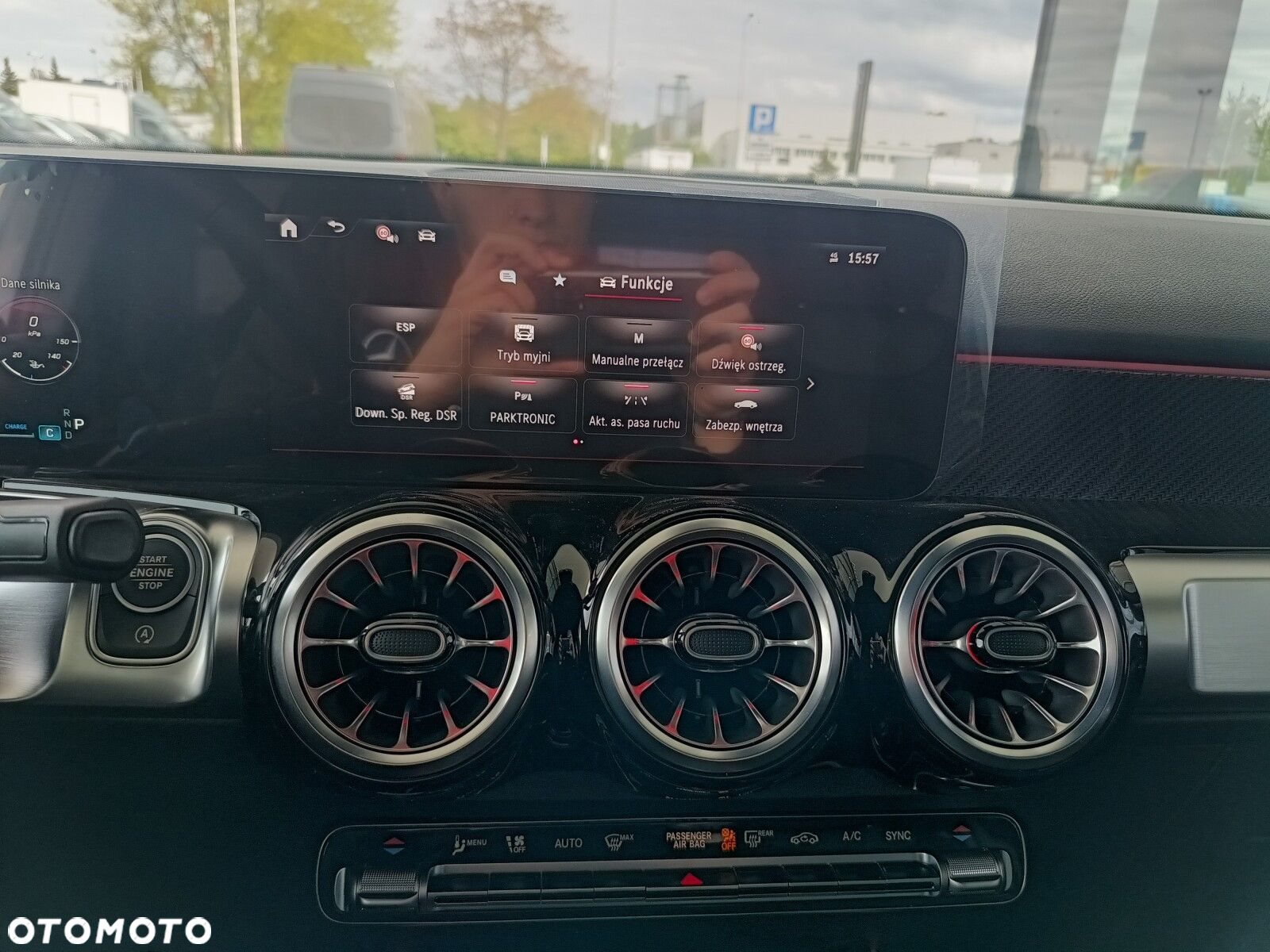 Mercedes-Benz GLB - 15