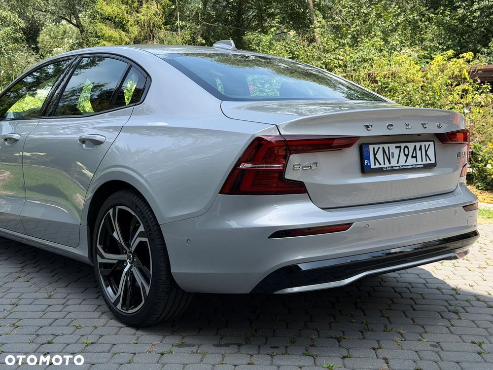 Volvo S60 B5 B AWD Ultimate Dark - 14