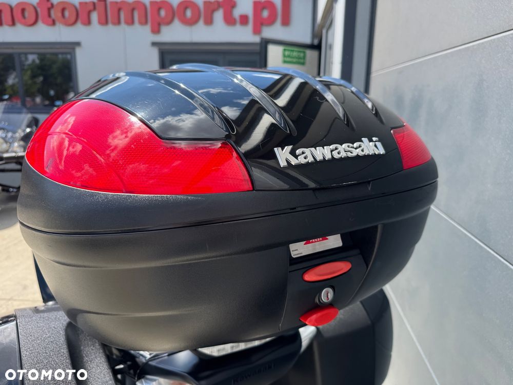 Kawasaki GTR - 34