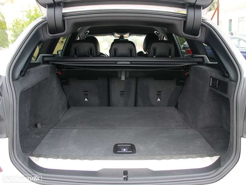 BMW 330 e Pack M Auto - 17