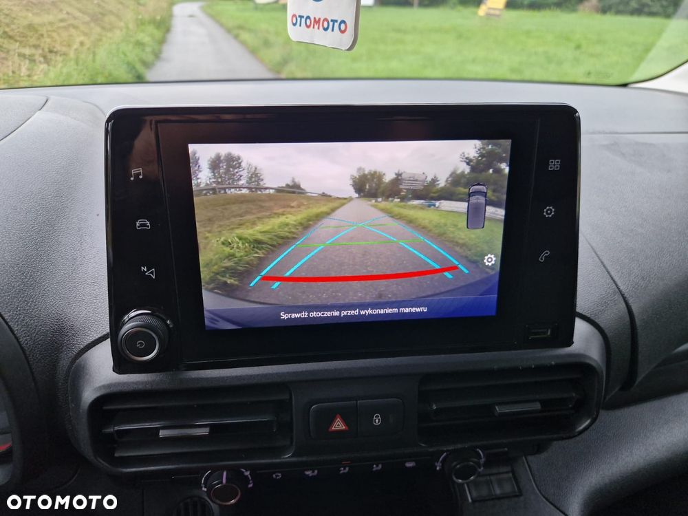 Toyota Proace City - 27