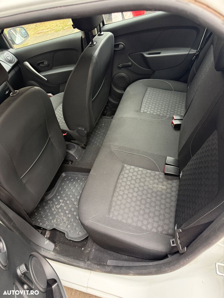 Dacia Logan 1.2 Ambiance - 8