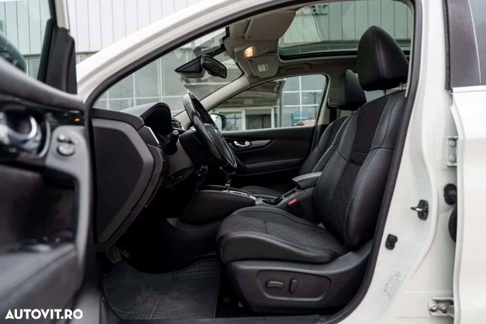 Nissan Qashqai 1.6 DCI Start/Stop X-TRONIC Tekna - 12