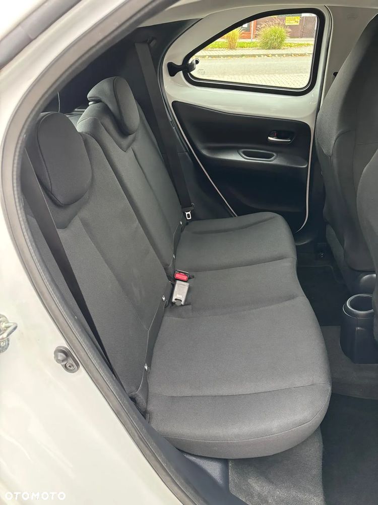 Toyota Aygo X 1.0 VVT-i Prime X-cite - 22