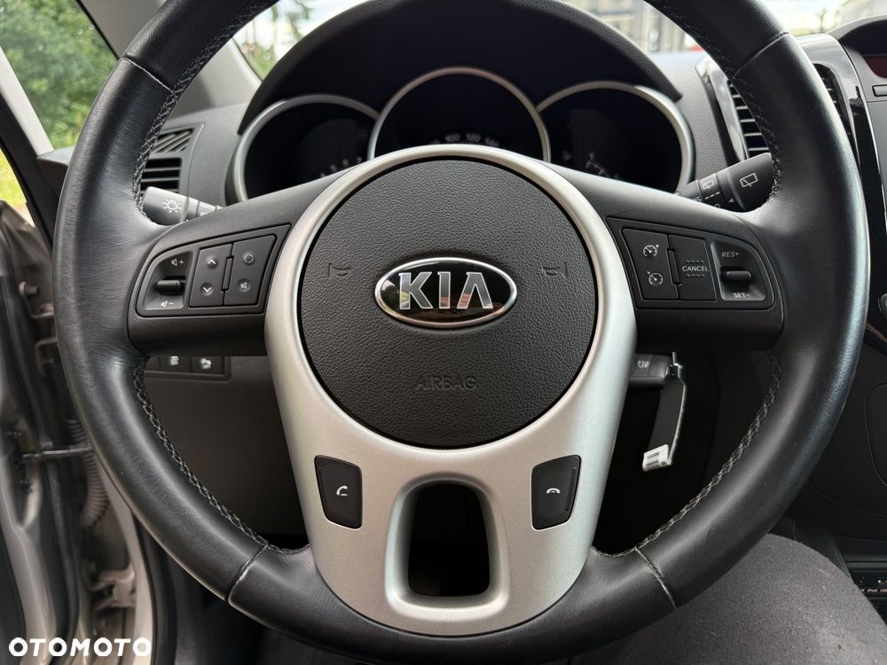Kia Venga 1.4 CVVT Business Line - 18