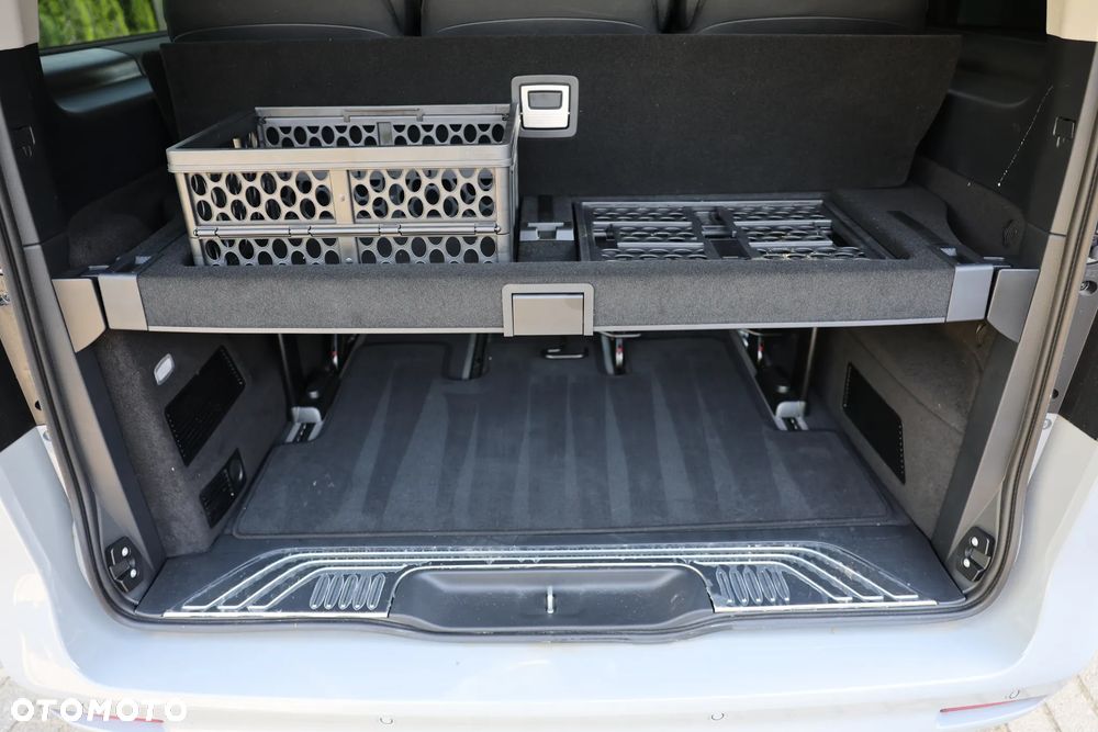 Mercedes-Benz Klasa V 250 d Avantgarde 9G-Tronic (długi) - 28