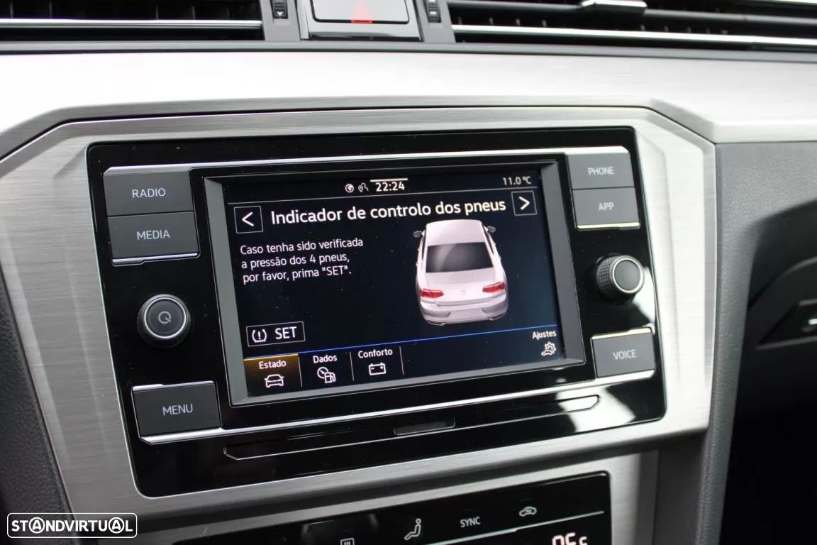 VW Passat 2.0 TDI Elegance - 17