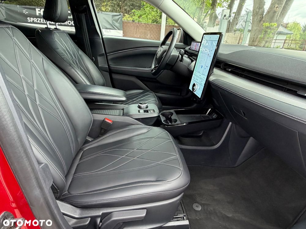 Ford Mustang Mach-E 75kWh RWD - 23