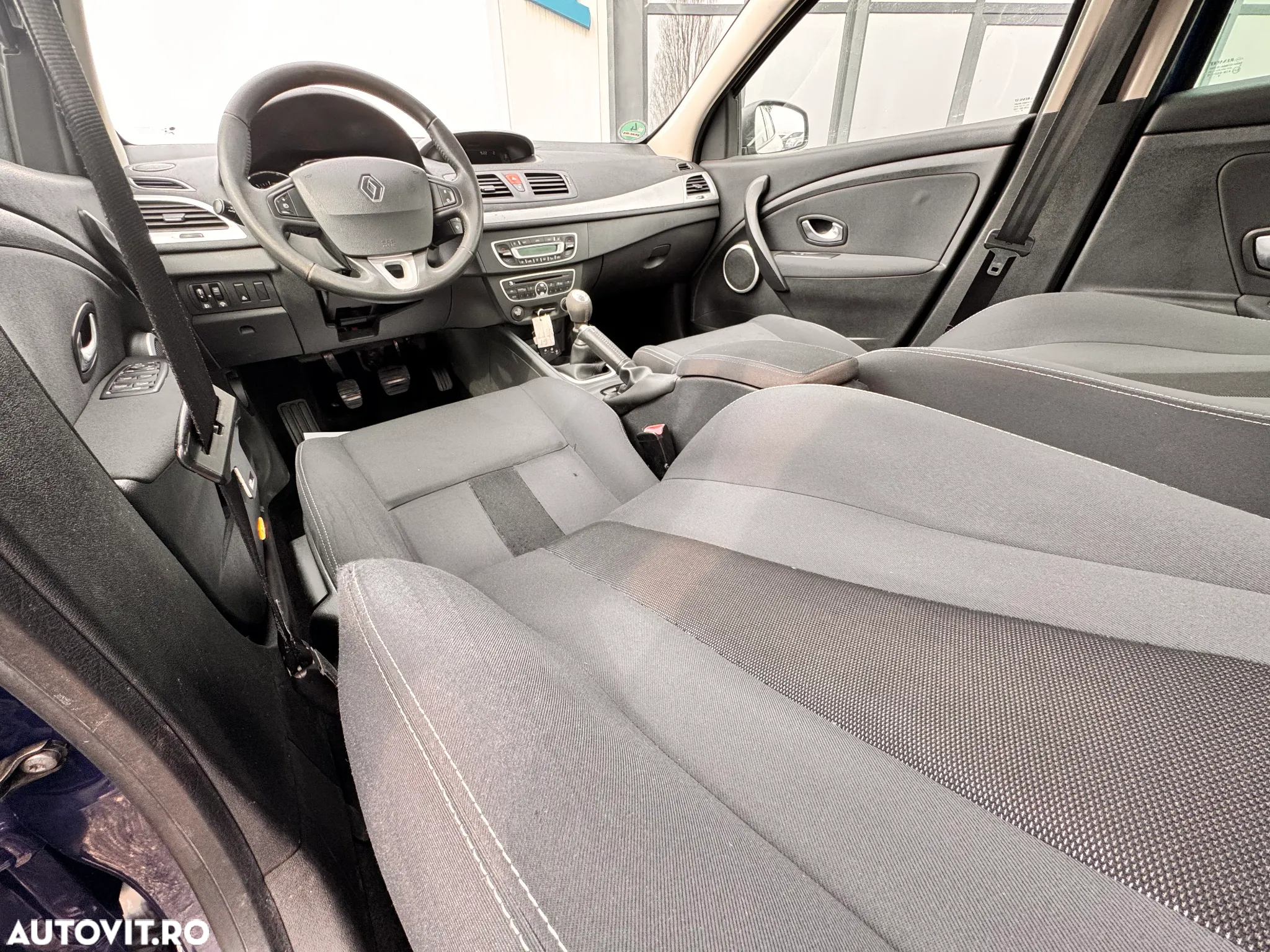 Renault Megane TCe 130 Dynamique - 21
