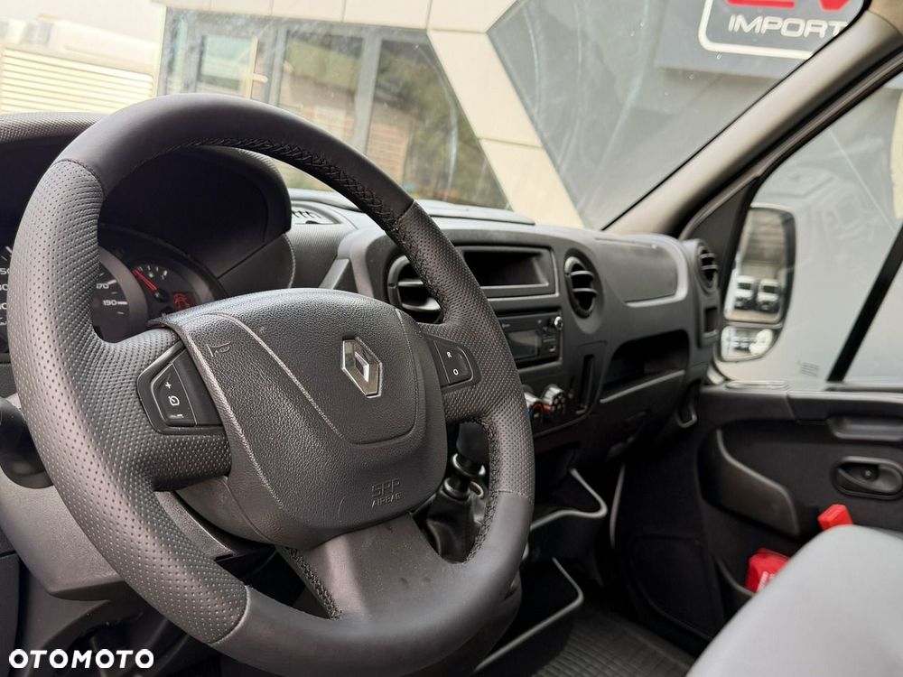 Renault Master - 10
