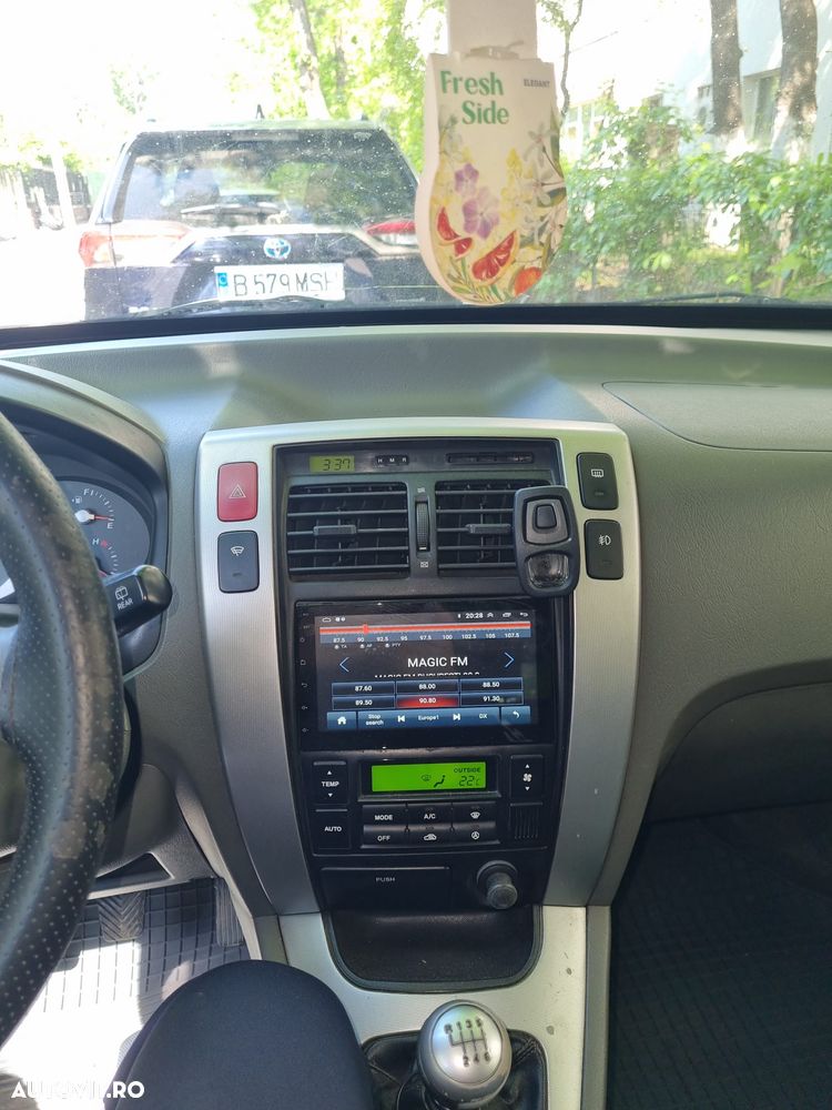Hyundai Tucson 2.0 CRDI VGT 4WD - 8