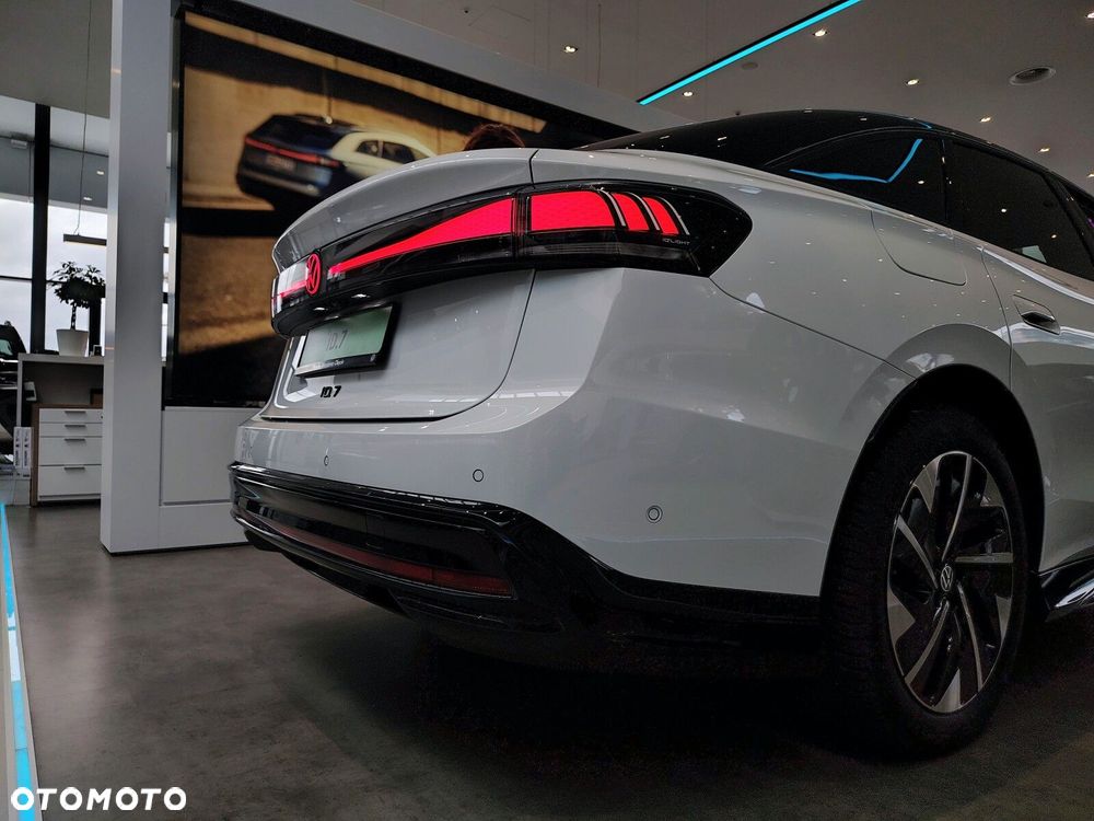 Volkswagen ID.7 - 15