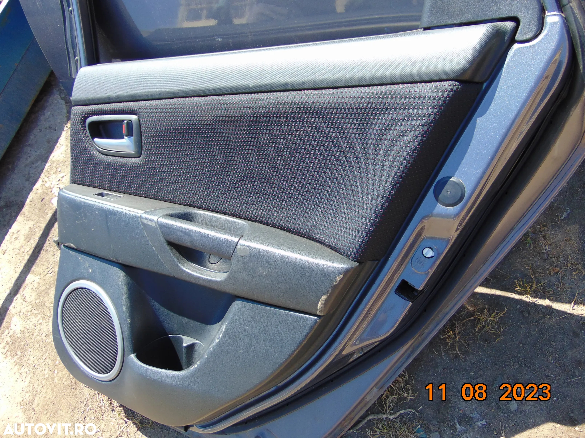 Usa Mazda 3 2004-2010 usi fata spate stanga dreapta dezmembrez Mazda 3 - 4
