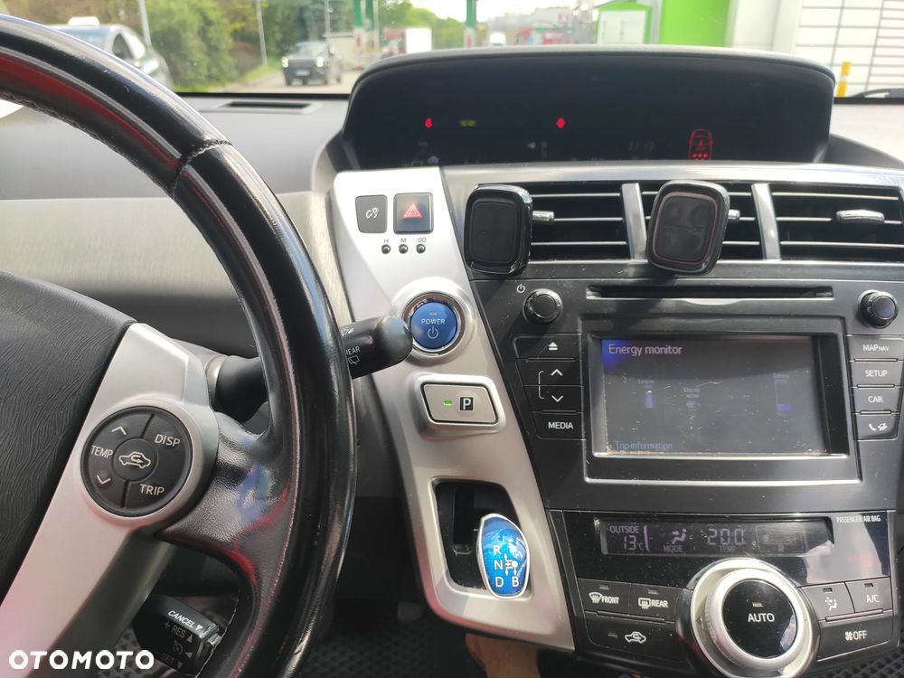 Toyota Prius+ 1.8 HSD Prestige - 6