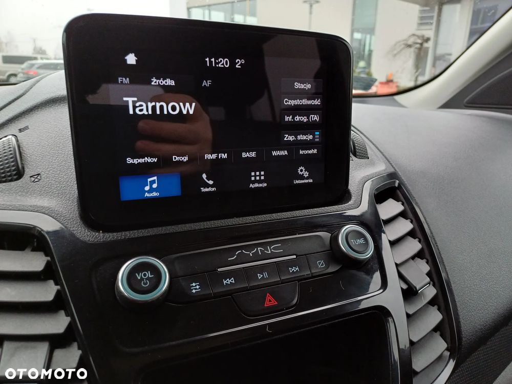 Ford Tourneo Connect - 22