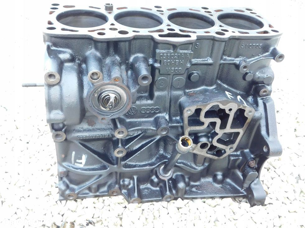 Blok silnika 1.9 TDI VW Passat B5 Audi A4 B6 A6 C5 AWX AVF Skoda Superb - 2