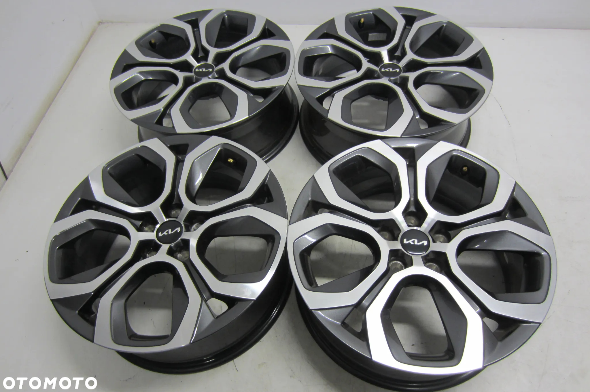 FELGI ALUMINIOWE 18 KIA SPORTAGE NIRO OPTIMA CARENS X CEED PROCEED CEED VENGA HYUNDAI - 3