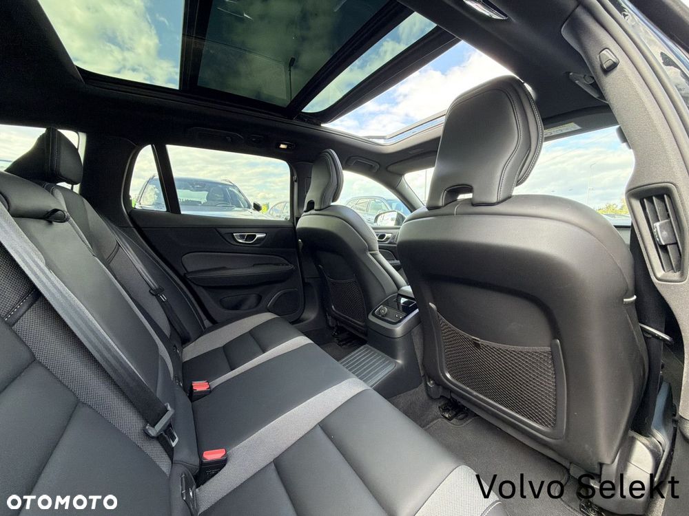 Volvo V60 - 16