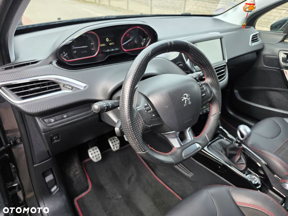 Peugeot 2008 PureTech 130 Stop&Start GT-Line Edition - 15