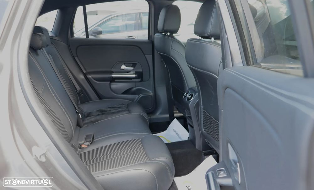 Mercedes-Benz GLA 250 - 16