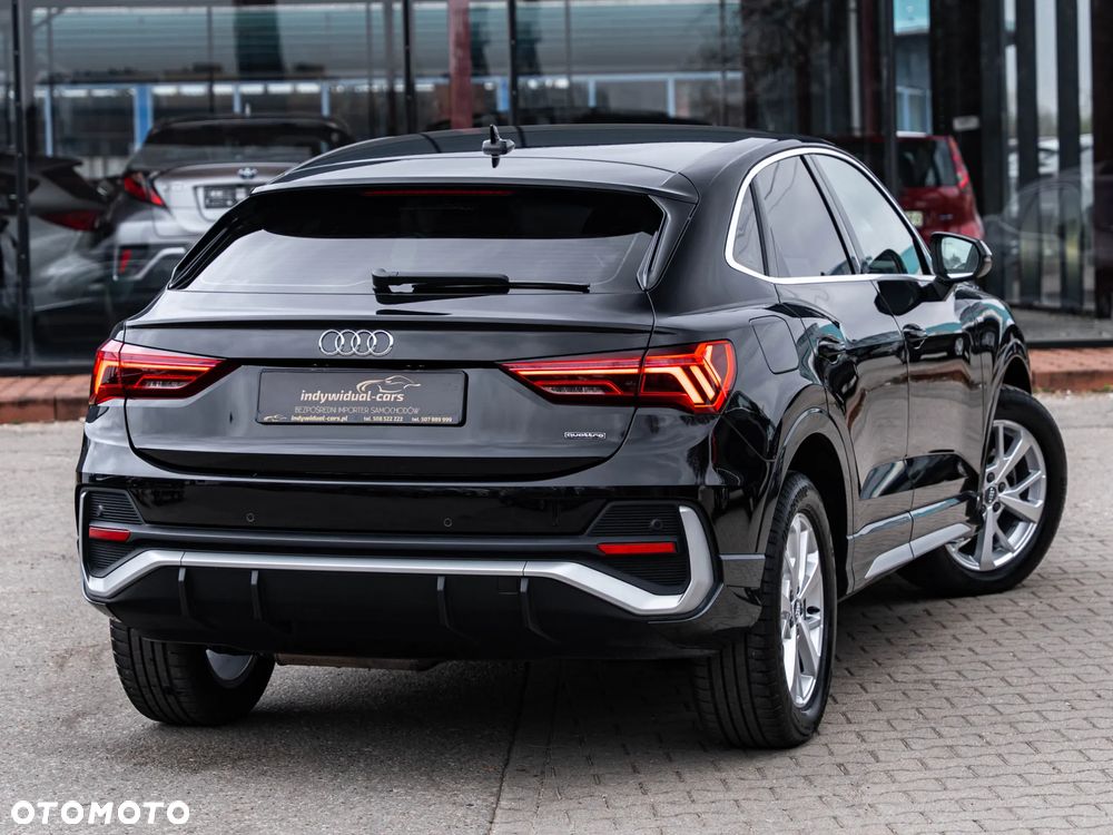 Audi Q3 Sportback 35 TDI S line - 2