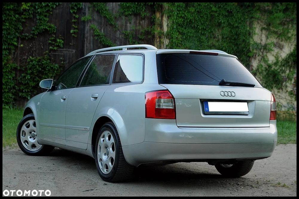 Audi A4 Avant - 23
