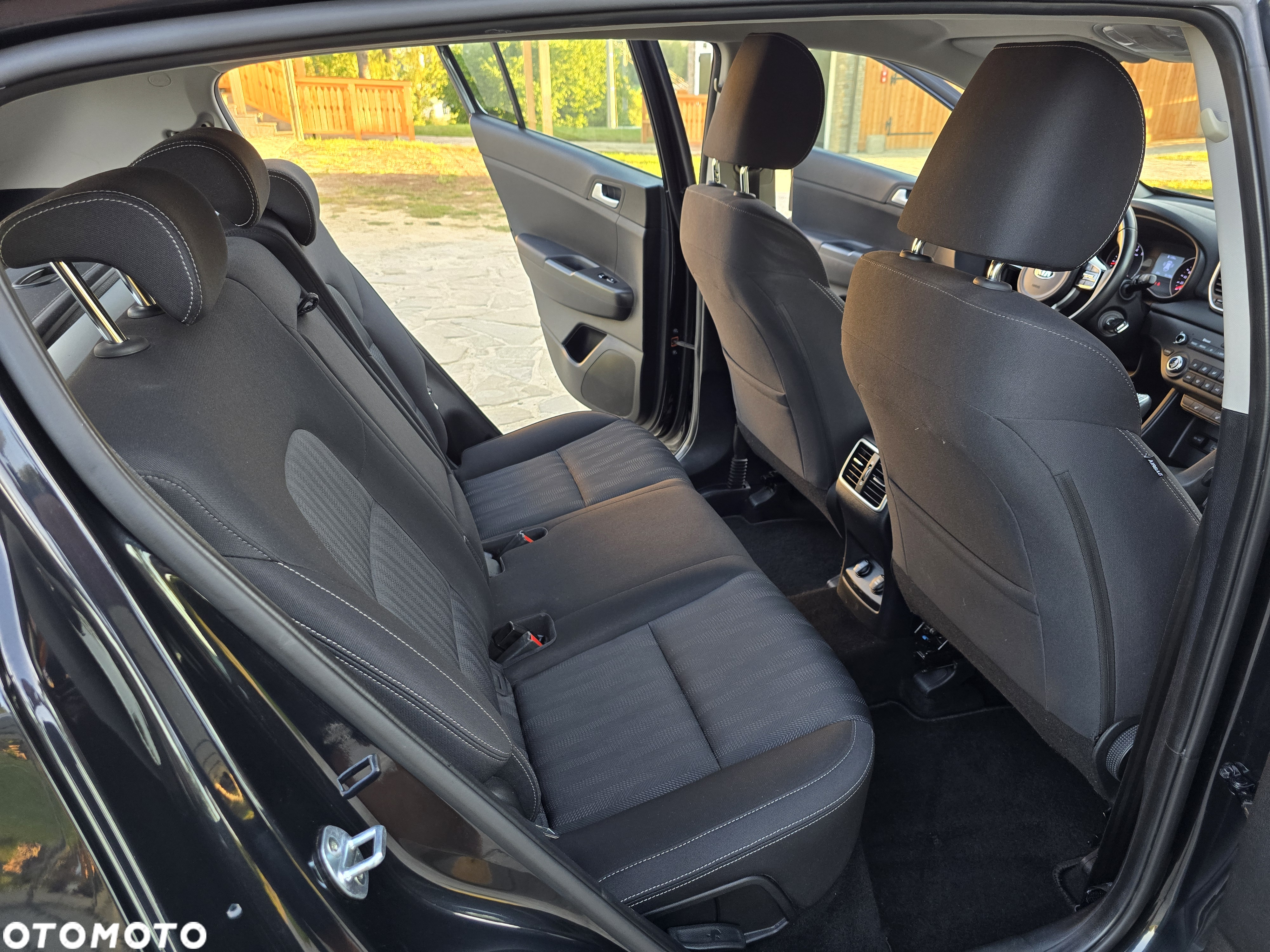 Kia Sportage 1.6 T-GDI AWD VISION - 31
