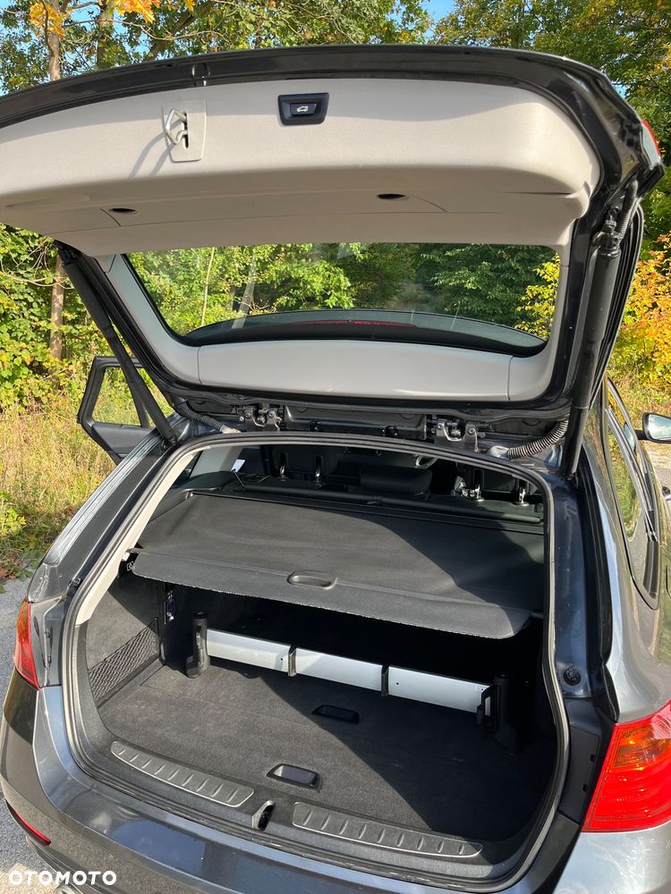 BMW Seria 3 - 36
