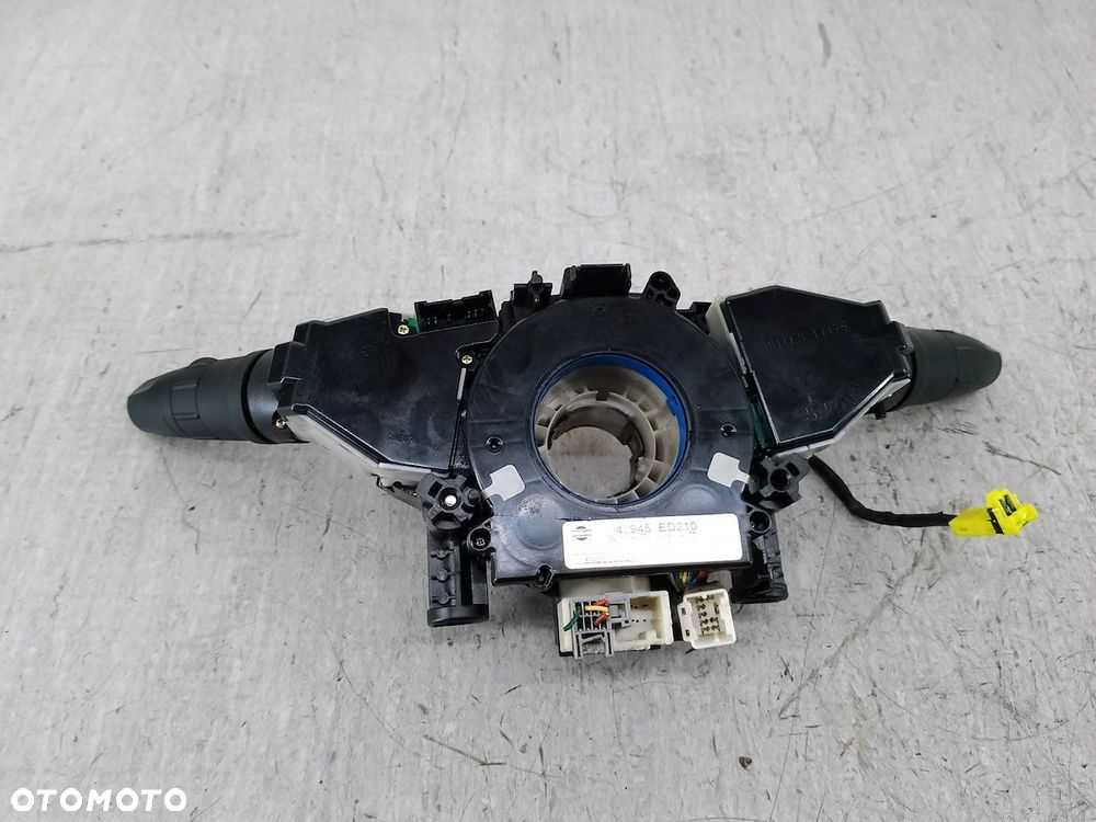 PRZEŁĄCZNIK ZESPOLONY NISSAN NOTE ( 05-12 ) 255609U02D 1.5 DCI - 4