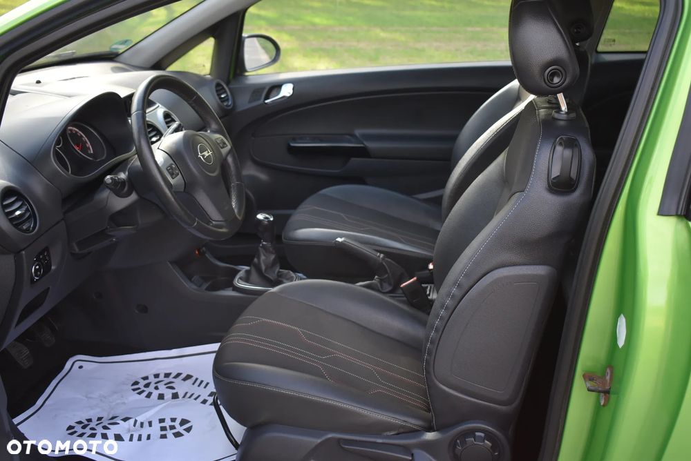 Opel Corsa 1.4 16V Edition - 25