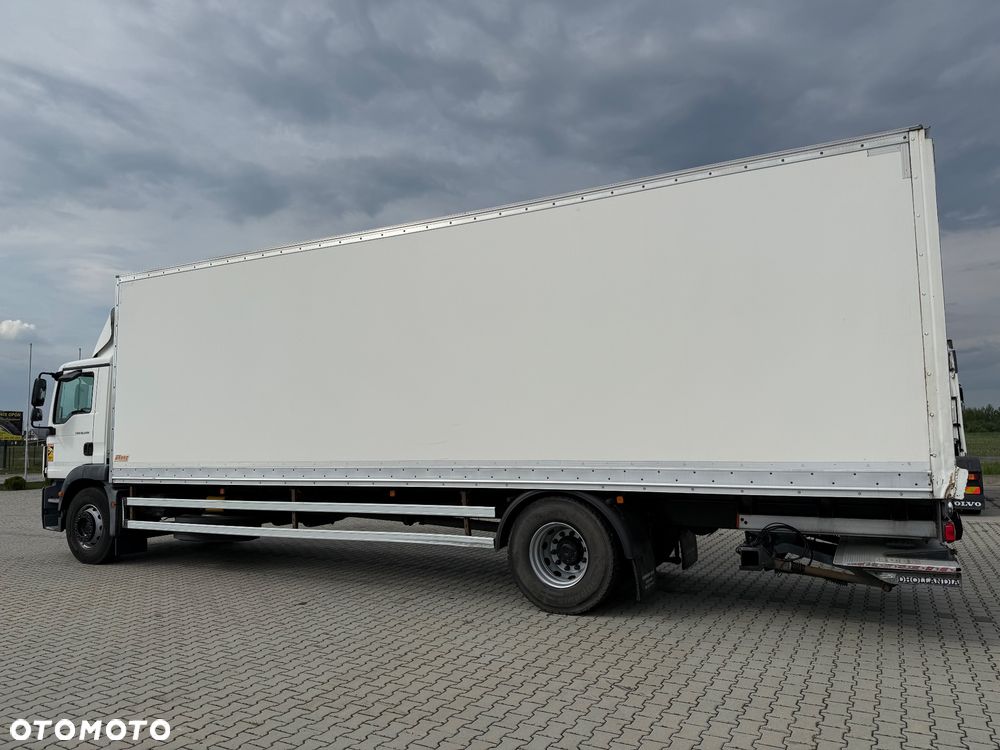 MAN TGM 18.290 / KONTENER 9,40M / WINDA / SPROWADZONY / STAN BDB / / / - 8