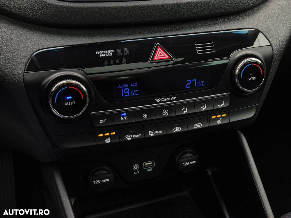 Hyundai Tucson blue 1.7 CRDi 2WD DCT Style - 31