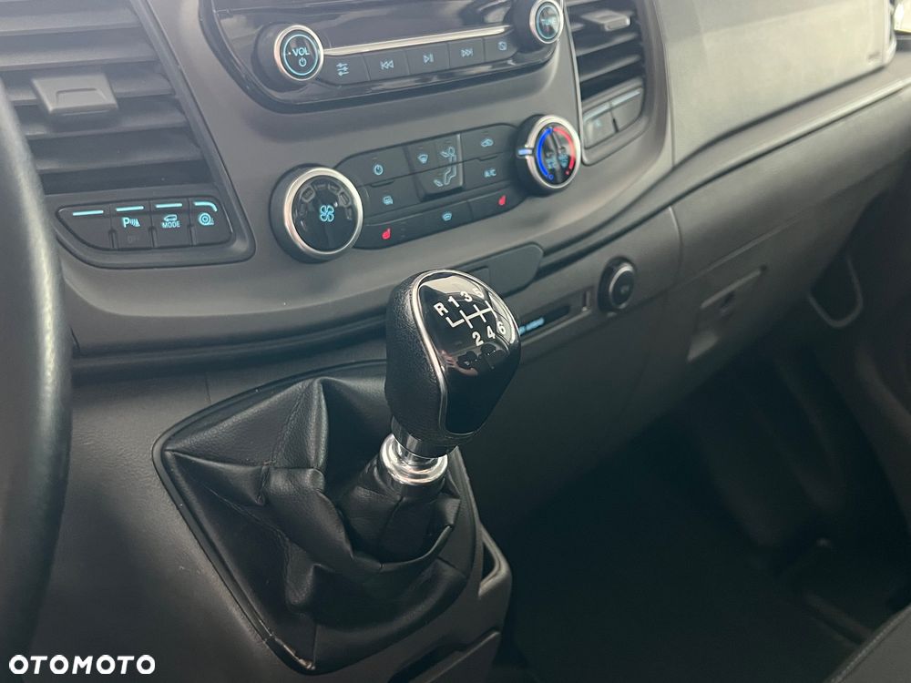 Ford Transit Custom - 36