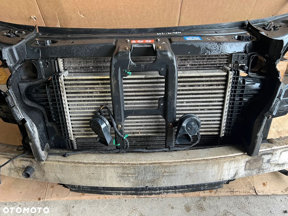 Pas przedni chłodnice wentylator Mercedes ML W164 3.0 CDI - 3